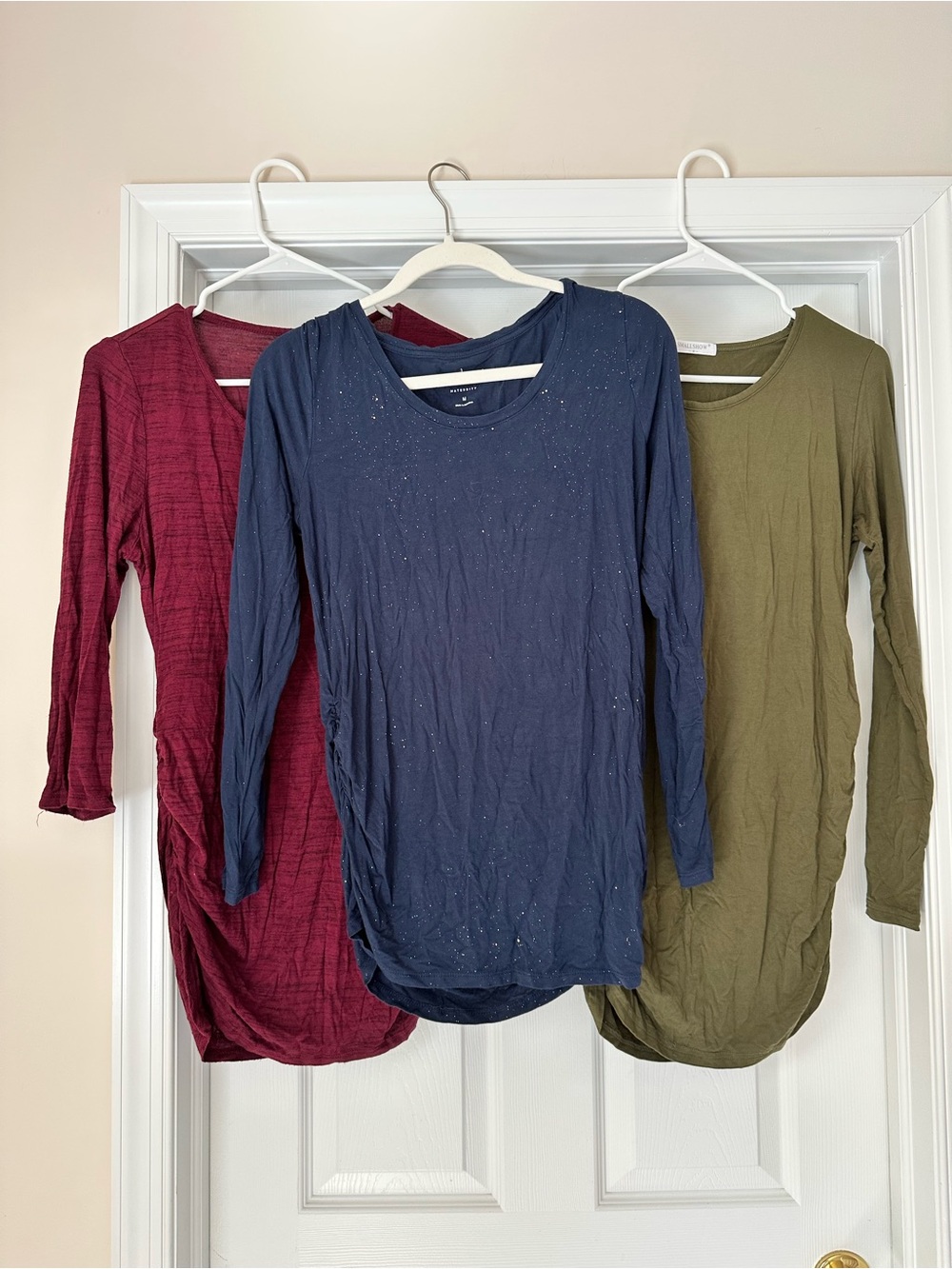 Motherhood Maternity, a:glow, Smallshow Lot 3 Long Sleeve Maternity Tees Medium
